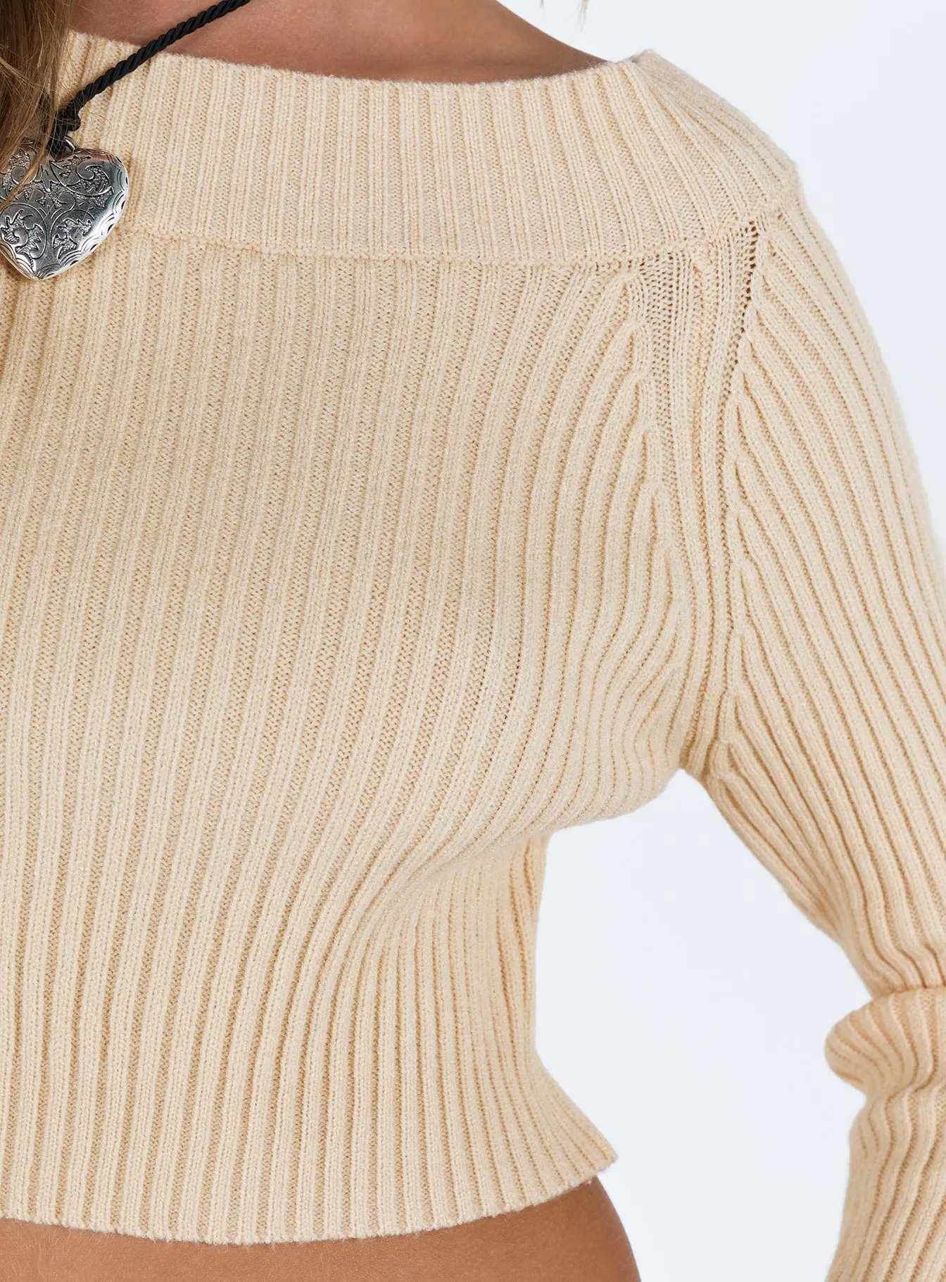 February Sweater Beige